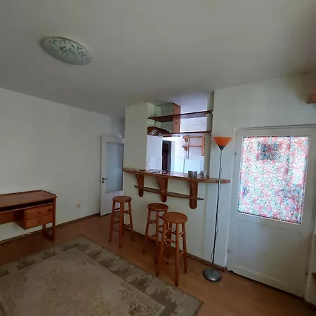 Tu Casa *